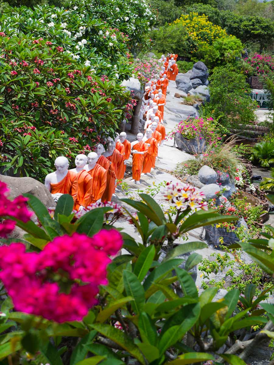 Dambulla Cave Temple