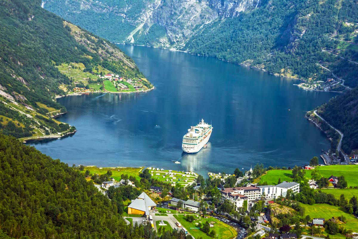 Geiranger fjord, Norway Cruise 