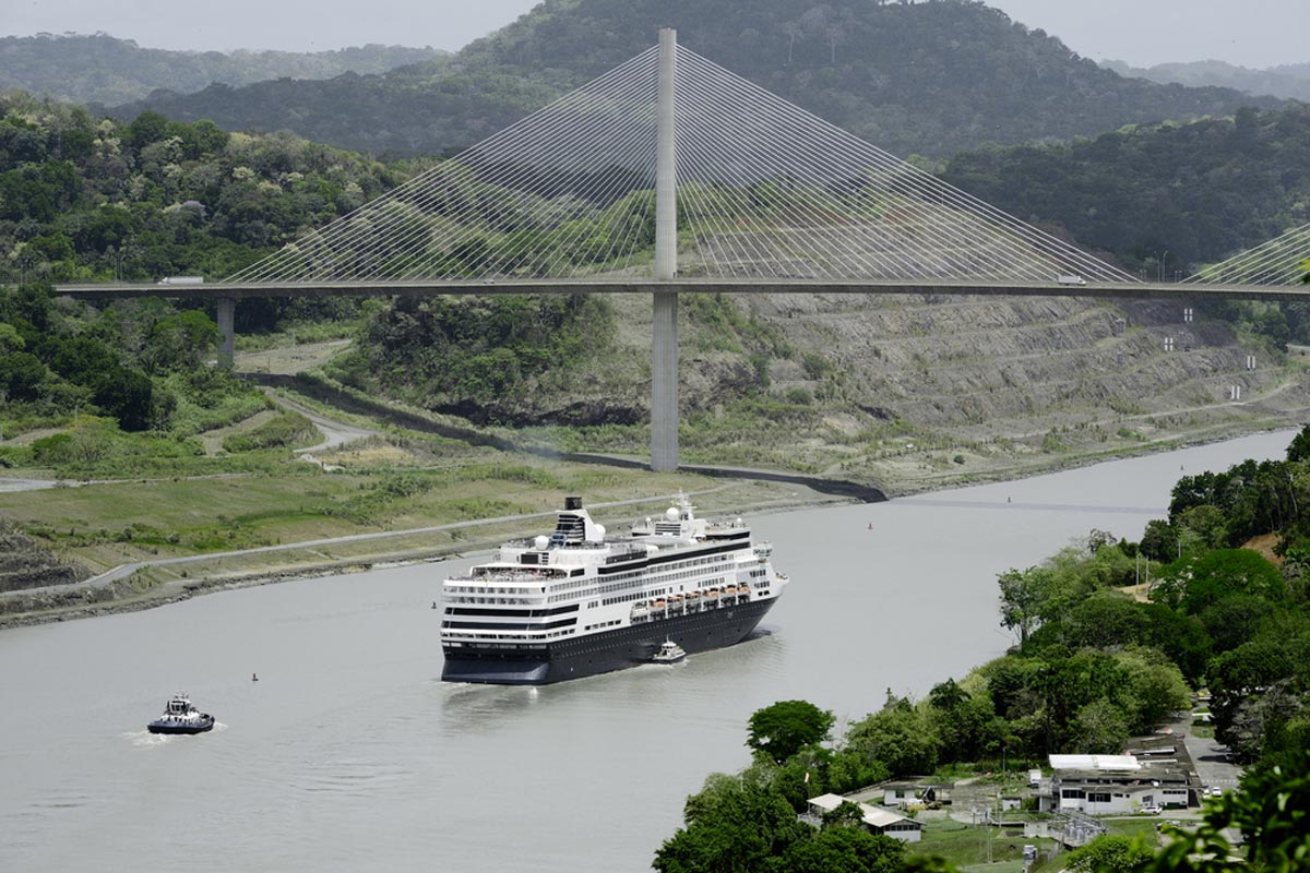 Panama Canal cruise