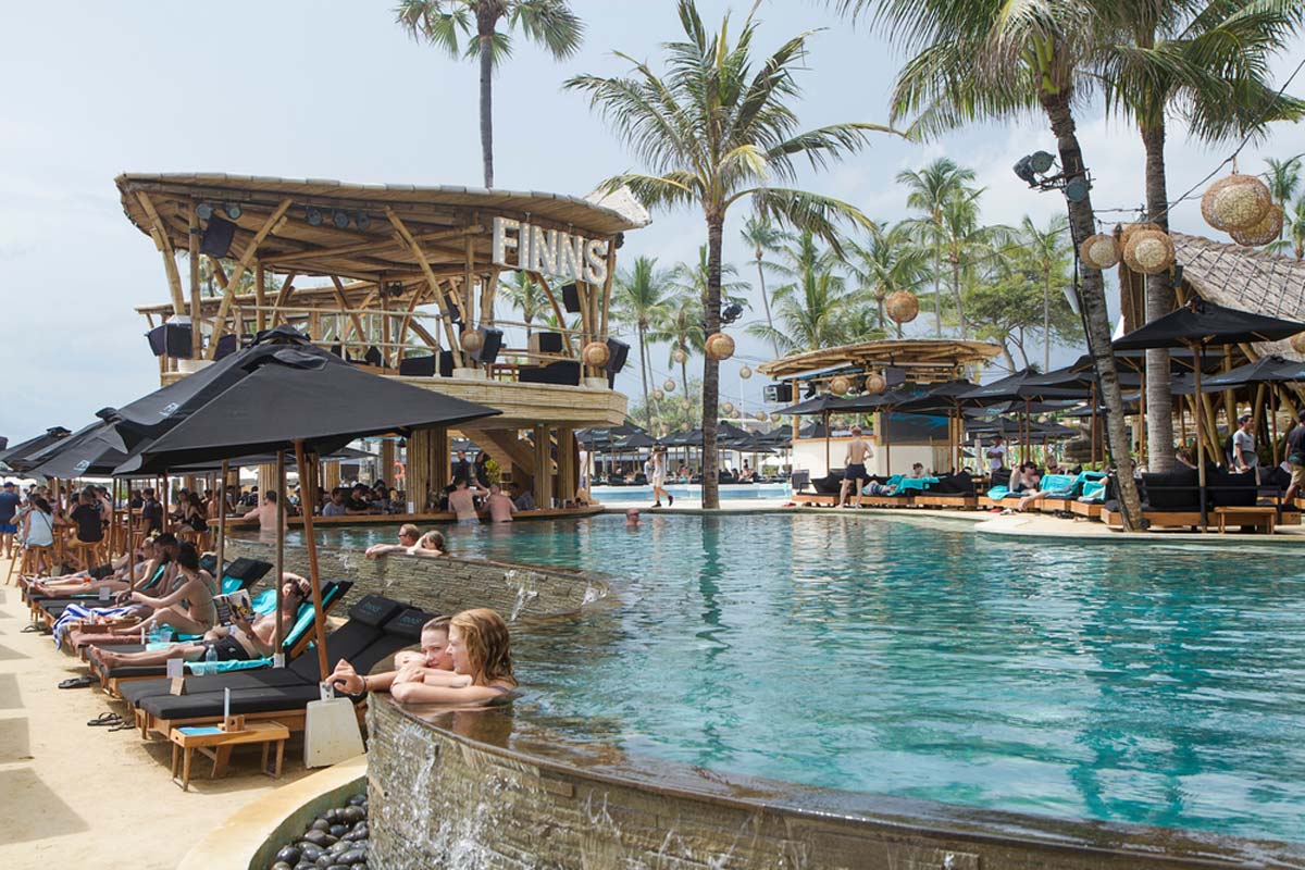 Finns Beach Club  Bali